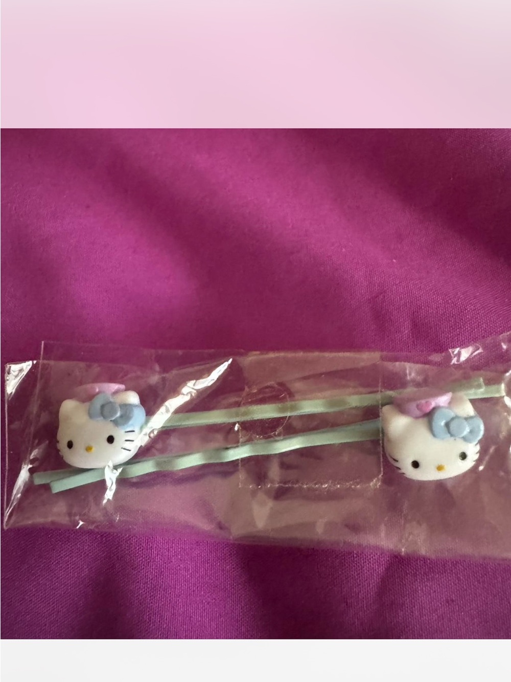 Cute SanHello Kitty Hair Clips in Mint and White